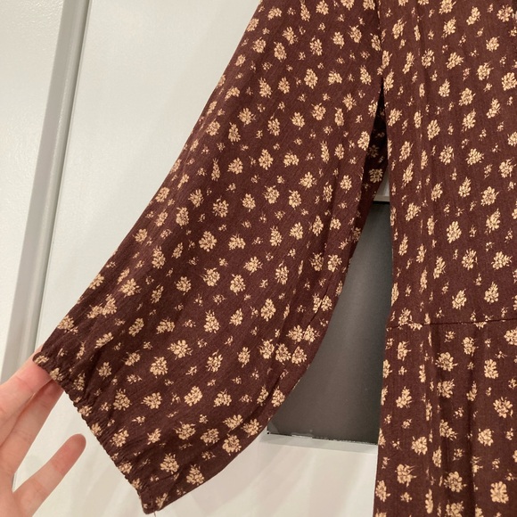 Floral wrap dress - Picture 3 of 7